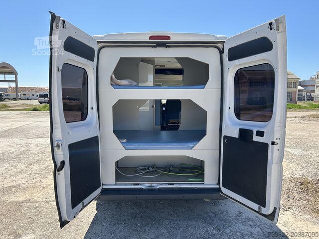 Camper Fiat Ducato Camper | 3 Posti Letto | Doccia + Cucina | Pronto per Viaggiare