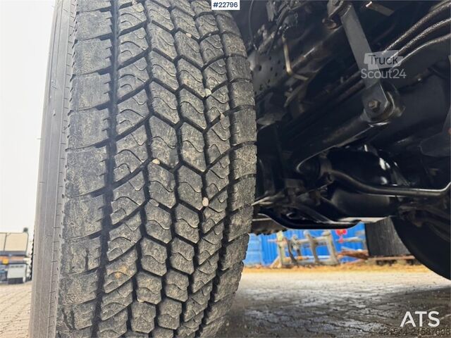 Standard-SZM MAN TGS 33.500 6x6 Tractor Unit – Tipping Hydraulics W