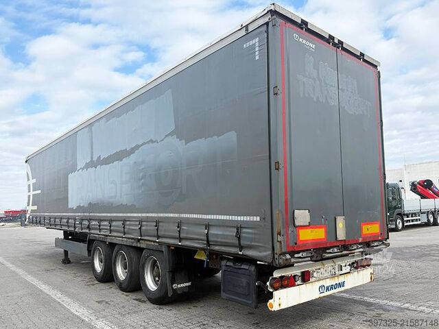 Sliding tarpaulins Krone Curtainsider / Planenauflieger / Gardin