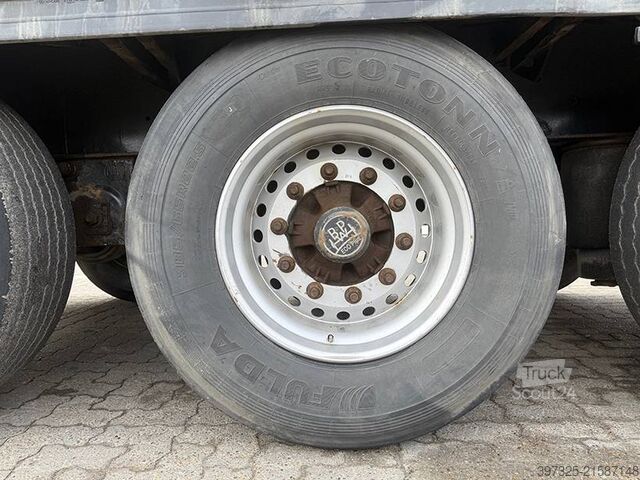 Sliding tarpaulins Krone Curtainsider / Planenauflieger / Gardin