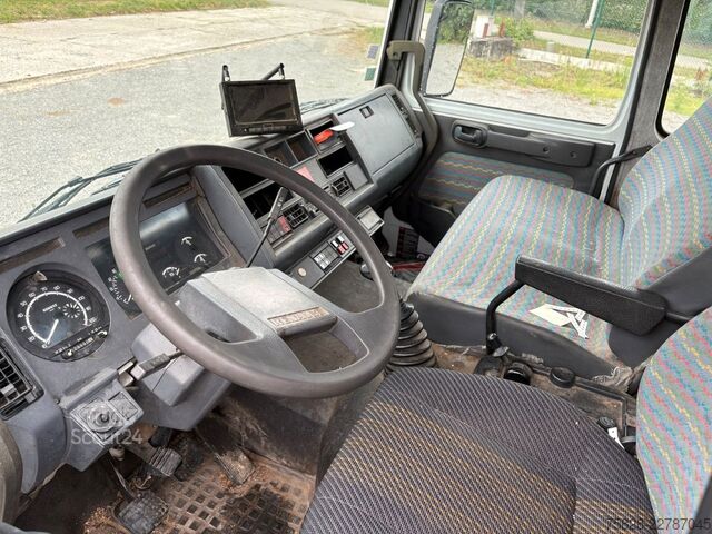Kiper kamion RENAULT Midliner S150
