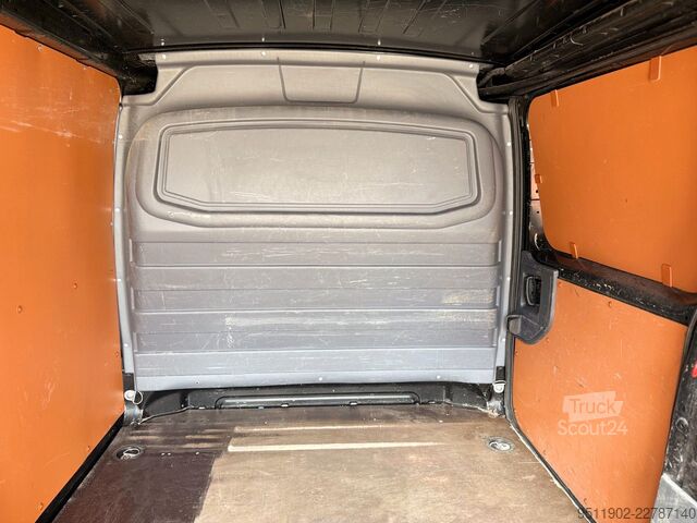 Furgoneta PEUGEOT Expert 1.6 HDi L1H1 Navteq2 Klima AHK Temp. 66kW