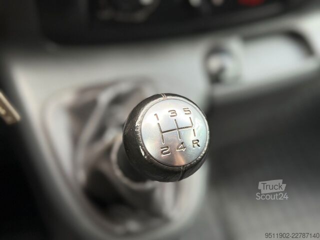Furgoneta PEUGEOT Expert 1.6 HDi L1H1 Navteq2 Klima AHK Temp. 66kW