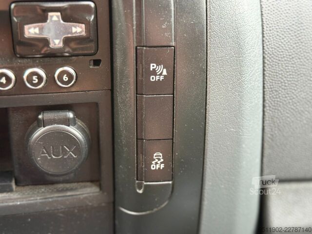 Furgoneta PEUGEOT Expert 1.6 HDi L1H1 Navteq2 Klima AHK Temp. 66kW
