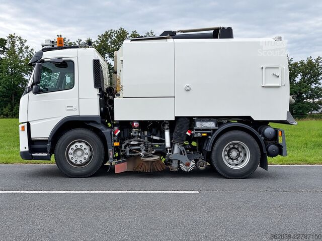 Varredora de rua VOLVO FM 9 4X2 KEHRMASCHINE