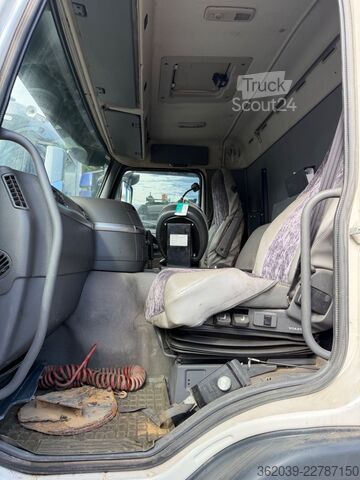 Varredora de rua VOLVO FM 9 4X2 KEHRMASCHINE