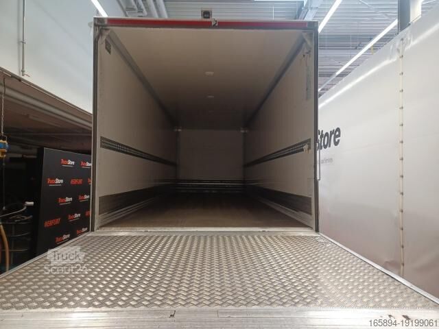 Dėžinis sunkvežimis Mercedes-Benz Atego 1318 L