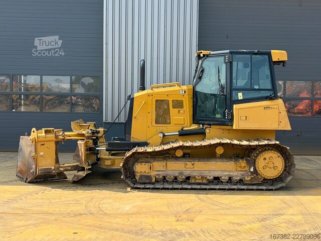 Nivelleringsmaskin Caterpillar D4 LGP 15A (D6K / D6K2)