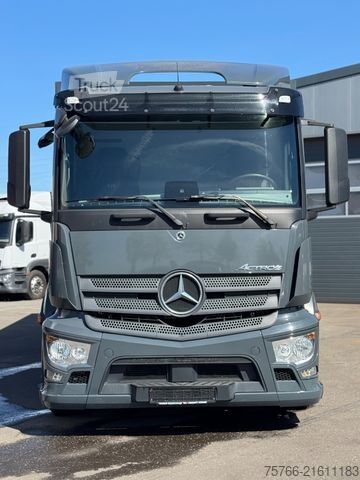 Dryckeslastbil MERCEDES-BENZ ACTROS 2532 / LBW / 2 x AHK / LENKACHSE / 18 PAL
