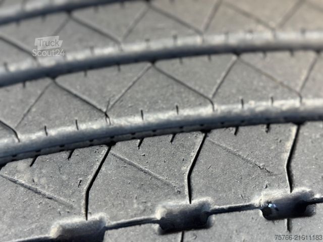 Dryckeslastbil MERCEDES-BENZ ACTROS 2532 / LBW / 2 x AHK / LENKACHSE / 18 PAL