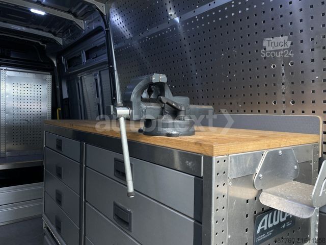 Høy tak varebil VW Crafter 35 *WERKSTATT* 230V+AHK2,5t+Standhzg 513