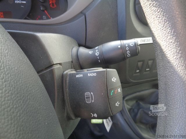 Minibus RENAULT Master dCi 170 9-Sitzer Klima AHK EU6