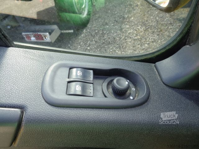 Minibus RENAULT Master dCi 170 9-Sitzer Klima AHK EU6