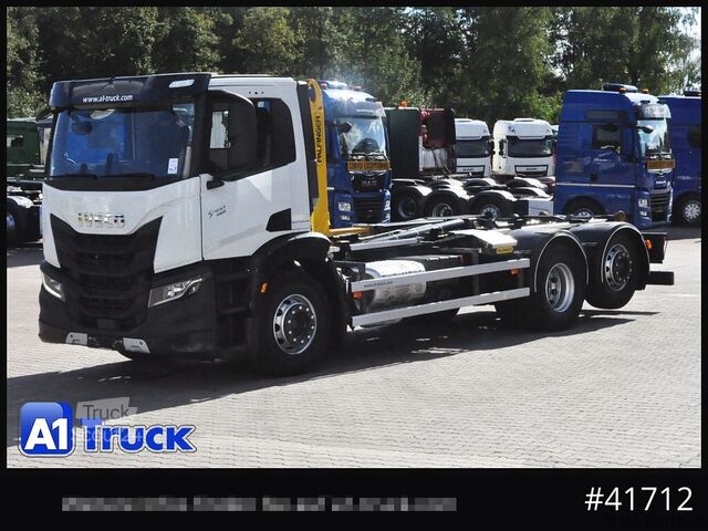 Ruloninė konteinerinė savivartis IVECO X-Way AD260SY46 Palfinger PHT 20, Lenk- Liftachse,