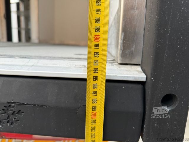 Kylskåpsbil MERCEDES-BENZ Sprinter 311 CDI Kühlkoffer bis -28 °C L2 RWD