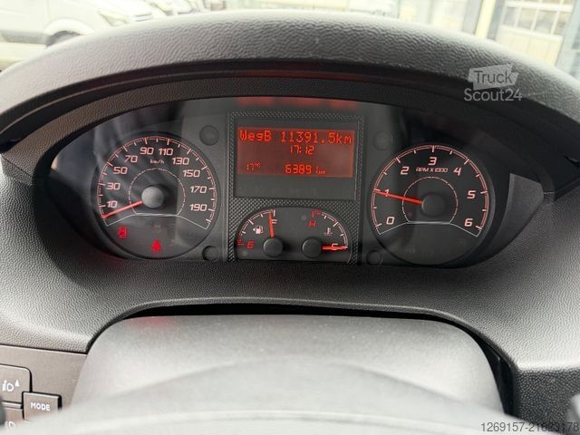 Box van OPEL Movano Koffer Ladebordwand 3,5t L3