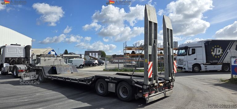 Низькорамний причіп Hiebenthal 4-achs Tieflader verbreiterbar | 9,80 m lang 40 50 Oese