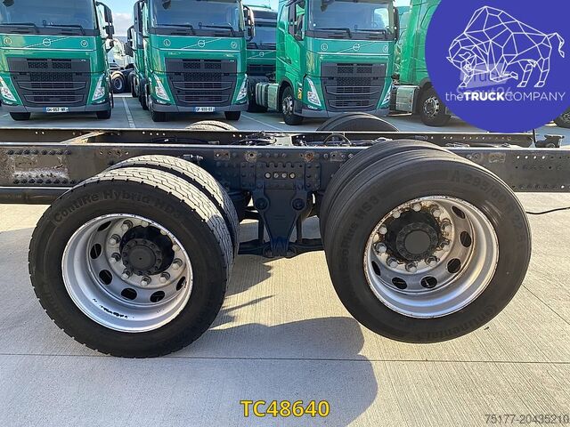 Šasija s kabino Volvo FH 460