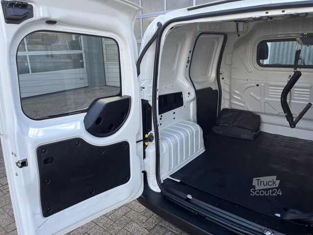 Augsta jumta universālis Peugeot Bipper 1.3 BlueHDi XT Profit + 35.000km NAP Aut...