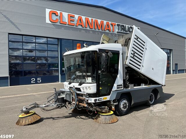 Balayeuse de voirie Ravo 540 Euro 6 with 3-rd brush