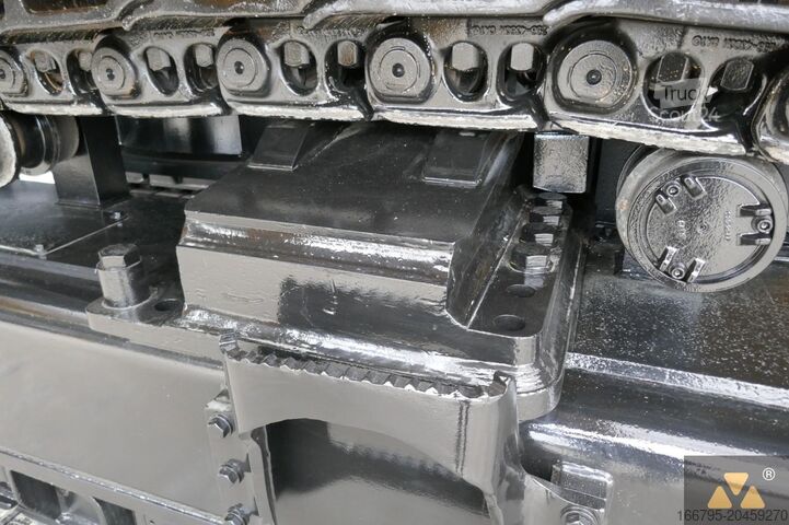 Pásové rypadlo Caterpillar 390F LME