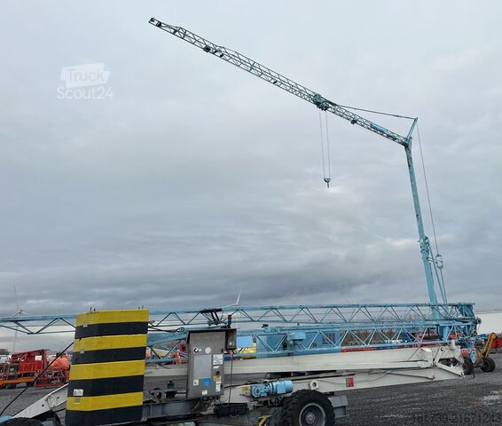 Mobiele zelfopbouwende torenkraan Potain IGO32 Tri/A Mobile self-erecting tower c