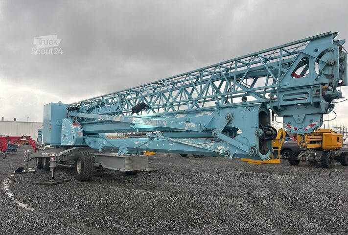 Mobiele zelfopbouwende torenkraan Potain IGO32 Tri/A Mobile self-erecting tower c