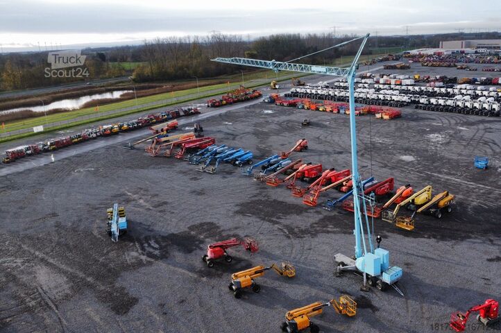 Mobiele zelfopbouwende torenkraan Potain IGO32 Tri/A Mobile self-erecting tower c