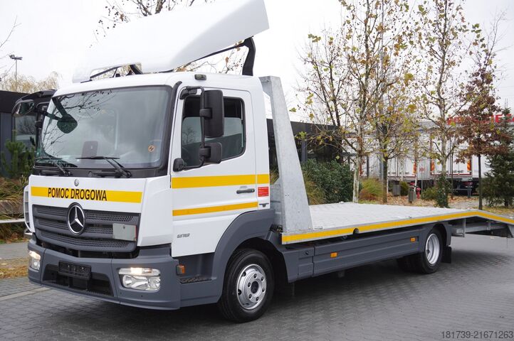 Fordonsbärare lastbil med kran Mercedes-Benz Atego 818 / New Galvanized