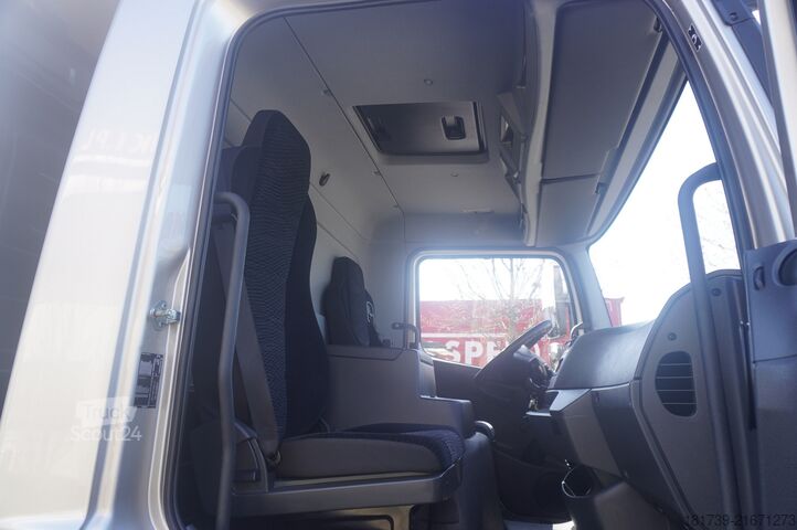 Behållare Mercedes-Benz Atego 818 / Box superstructure / DAUTEL