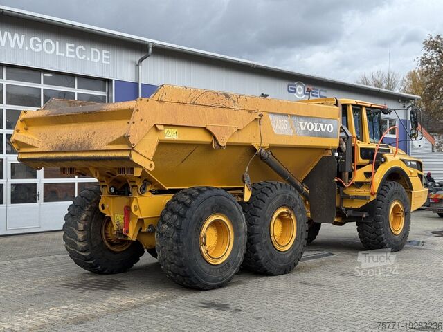 Pašizgāzējs Volvo A25G 6x6 WOZIDŁO