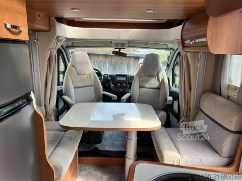 Półzintegrowany kamper Rapido 6F 640 B (UK-Zulassung)