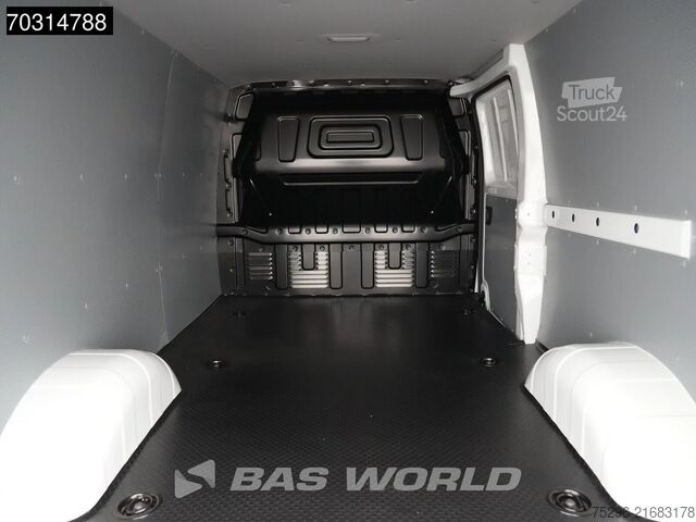 Karavan z visoko streho Maxus eDeliver 3 Elektrisch 50kWh 240km WLTP L2H1 DC-...