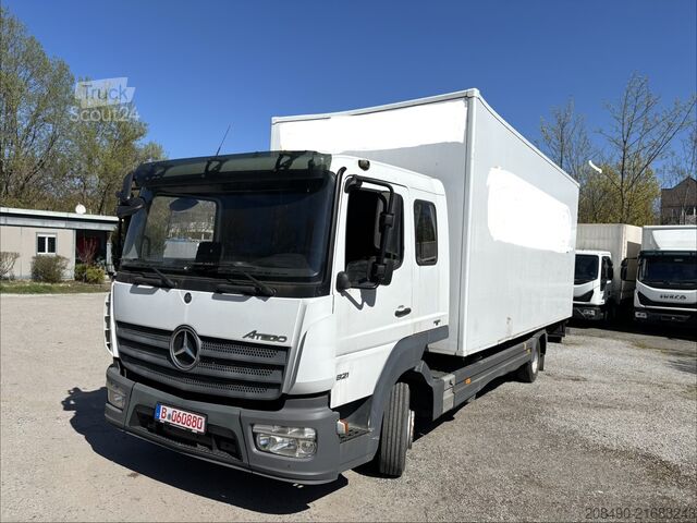 Sunkvežimis su furgono kėbulu, hidrauliniu liftu, stumdomu stogu, kondicionieriumi Mercedes-Benz ATEGO 821 L, FFH