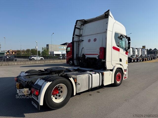 Cap tractor standard SCANIA R 450