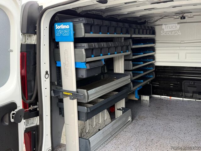 Furgoneta Nissan NV300 1.6 92kw bj2019(1)