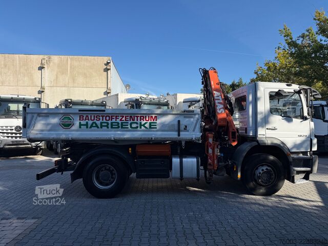 Camión volquete trilateral Mercedes-Benz Axor 1829 K 4X2 Kipper mit Kran Atlas 125.2