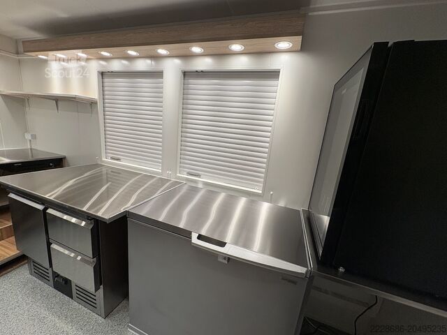 Satış römorku Grillwagen, Imbissanhänger, Foodtruck, Grill, hamburger