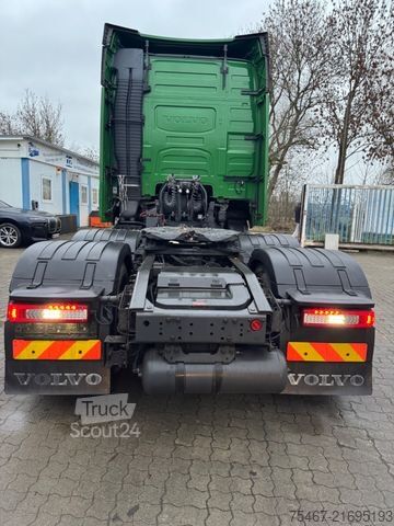 Tung lastbil VOLVO Volvo FH 500 3 Achser 6x2  6 x Vorhanden GGVS