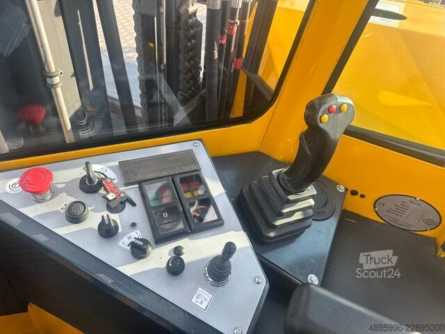 Stivuitor cu patru direcții Combilift C6000 / LPG / 2017 year/ New price