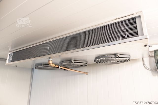 Рефрижераторный прицеп ESSELMANN Esselmann Kühlanhänger FT5