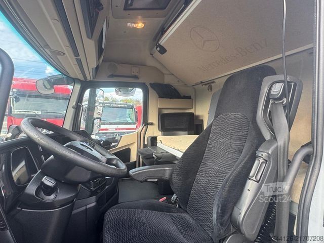 Lielapjoma vilcējs MERCEDES-BENZ Actros 1843LL/Lowliner/Retarder/German/TüV+SP