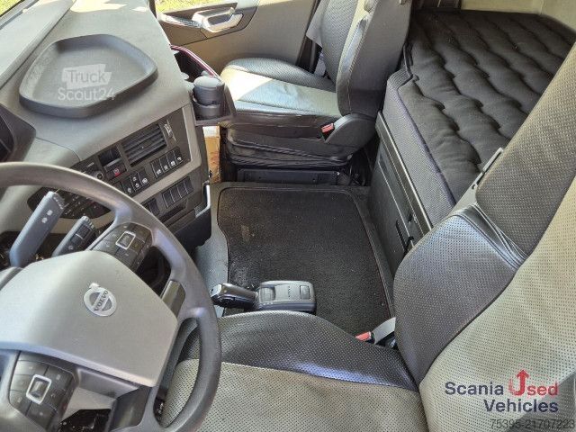 Holztransporter LKW Volvo FH 500 6X4 + Penz 12 Z + Retarder