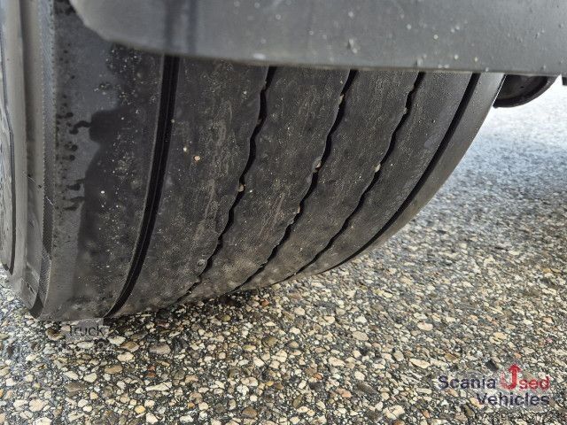 Tovornjak s ploščadjo Volvo FH 750 6X4 Hiab 232ES5 KOMPLETTZUG !!