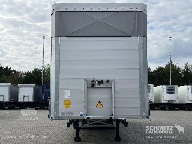 Atvira puspriekabė su tentu Schmitz Cargobull Curtainsider Mega Getränke