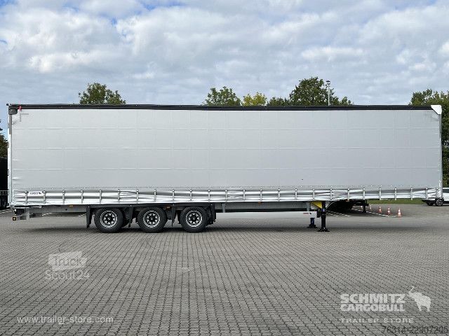Atvira puspriekabė su tentu Schmitz Cargobull Curtainsider Mega Getränke