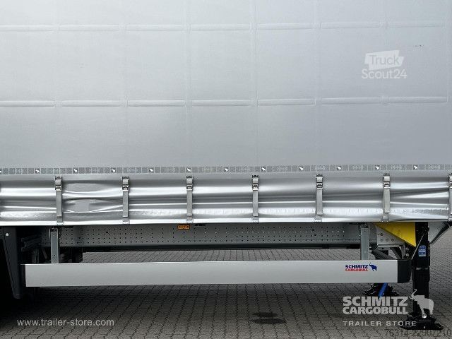 Atvira puspriekabė su tentu Schmitz Cargobull Curtainsider Mega Getränke