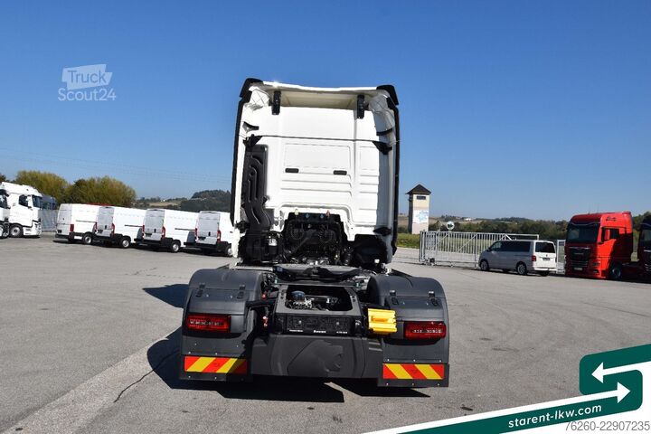Tractor estándar MAN TGX 18.560 GM 2L. Hydraulik Retarder MIETE