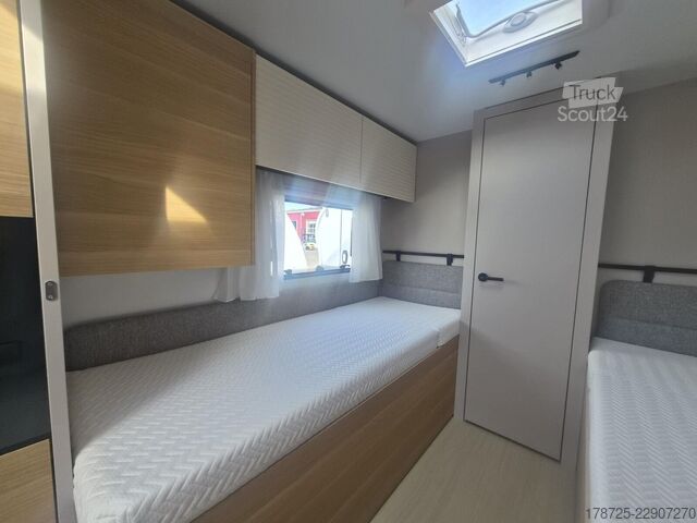 Bivalnik ADRIA Adora 613 HT Alde + Backofen + ATC