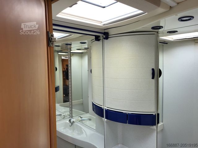 Caravana HYMER/ERIBA Eriba Nova Swing 530 Einzelbetten - Nr. 31  (4)